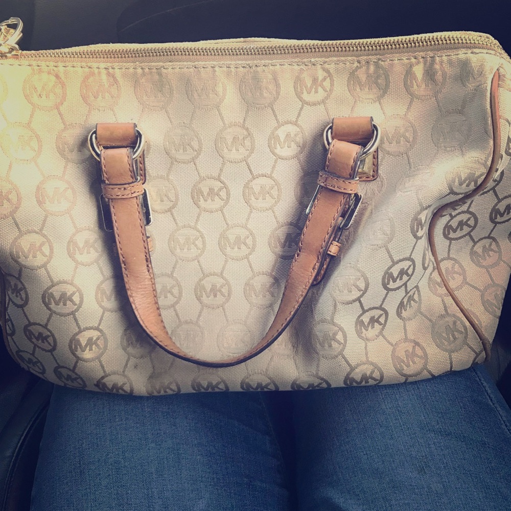 Tan micheal kors bag